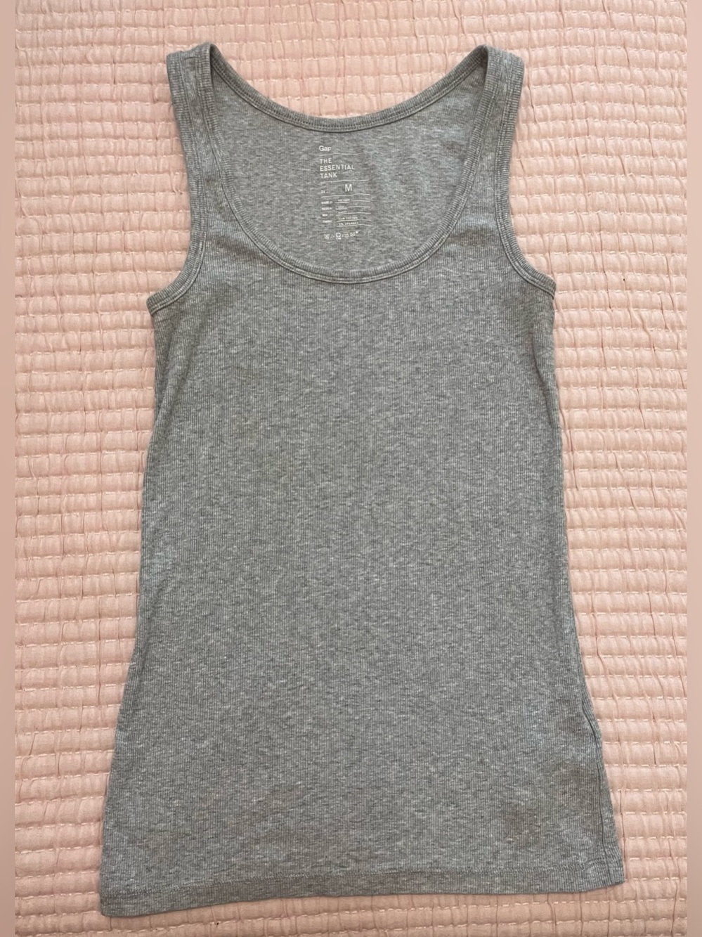 Gap The Essential Tank Medium Gray Grey Ribbed Fitted Tank Top Size Medium
